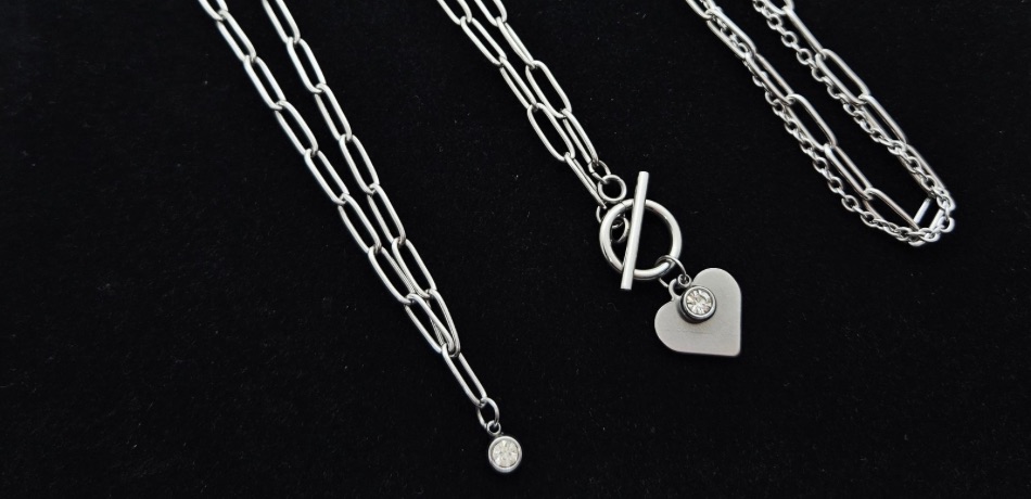 MasniSzalon nemesacél nyakláncok